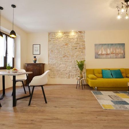 Bruno Apartment Rovigno Esterno foto